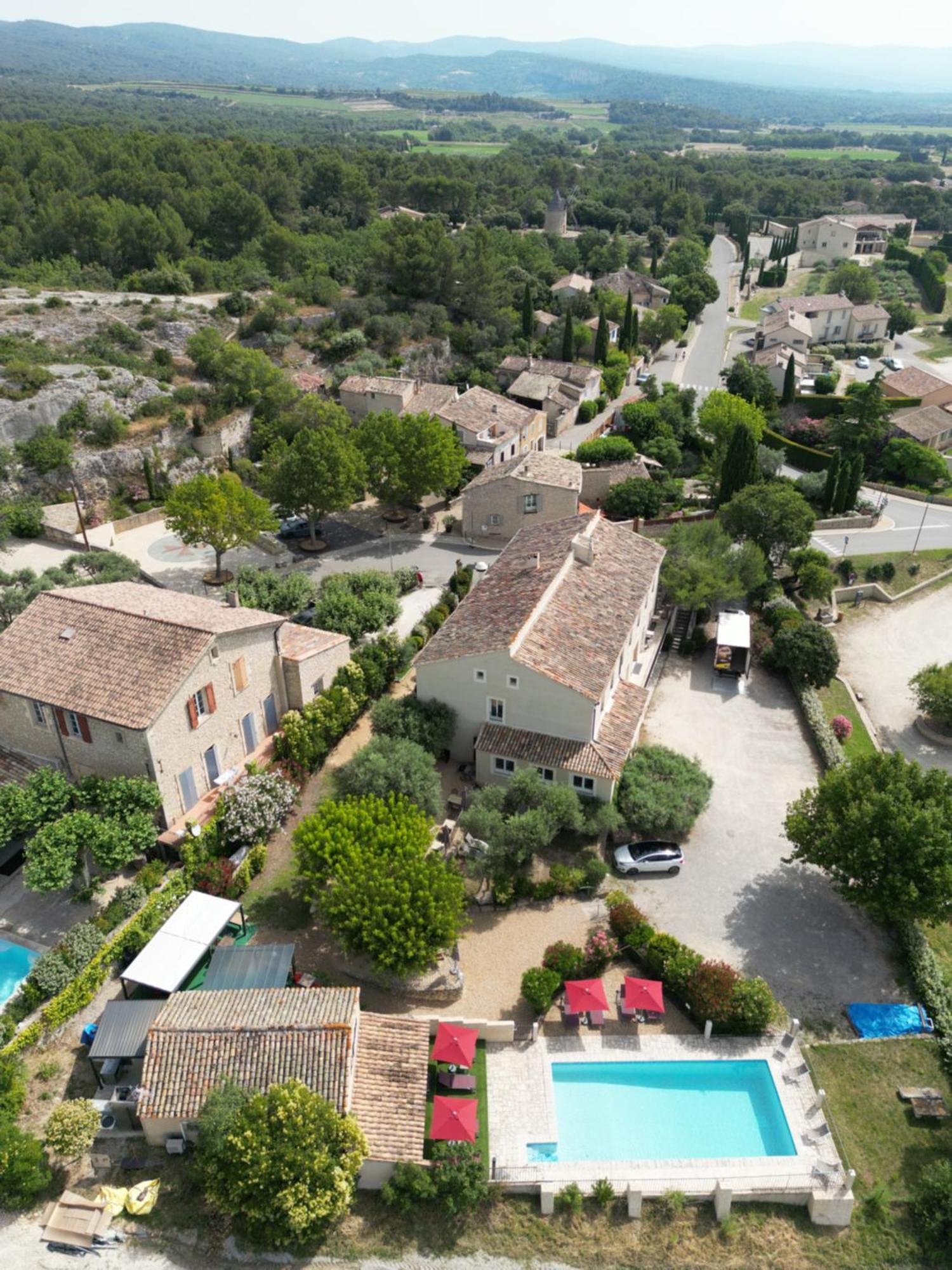 Le Joucas Hotel Exterior photo